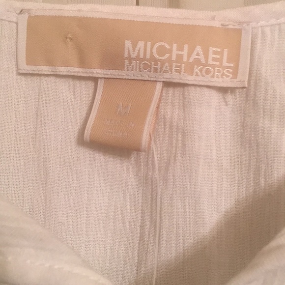 Breeze White Top - Picture 3 of 3